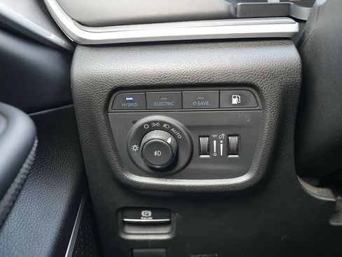 Used 2024 Jeep Grand Cherokee Limited 4xe AWD/4WD image 37