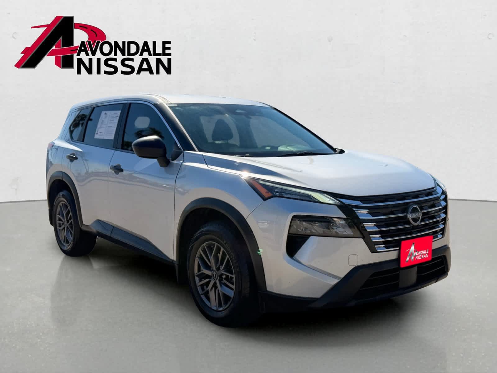 Certified 2025 Nissan Rogue S FWD image 5