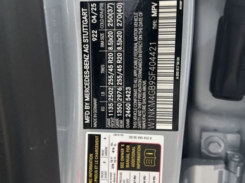 Used 2025 Mercedes-Benz GLC 300 image 34