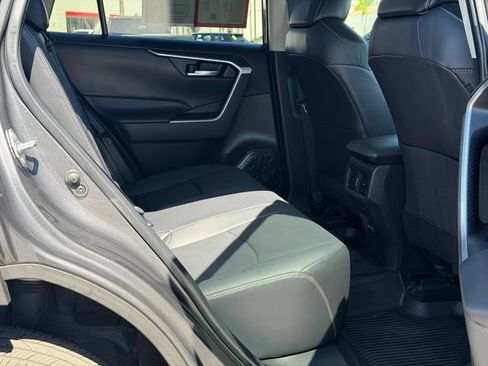 Used 2024 Toyota RAV4 XLE Premium FWD image 20
