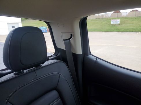 Used 2019 GMC Canyon Denali image 15