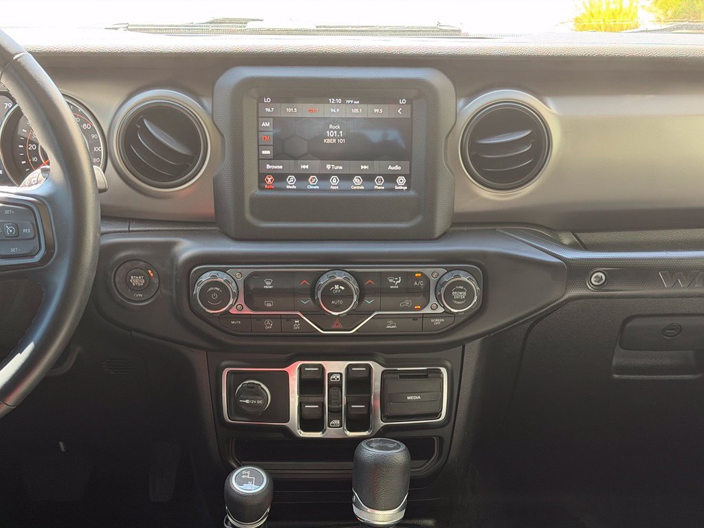 Used 2021 Jeep Wrangler Unlimited Sport AWD/4WD image 16