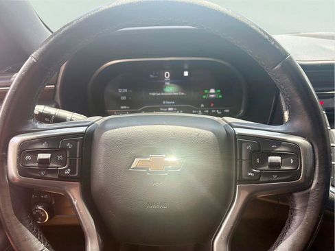 Used 2023 Chevrolet Tahoe Premier RWD image 14