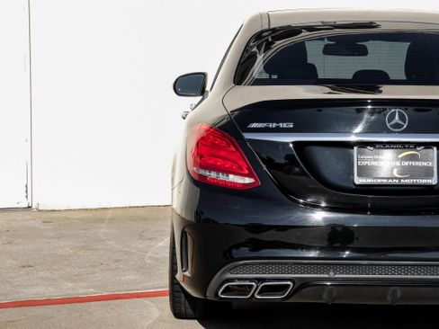 Used 2017 Mercedes-Benz C 63 AMG Sedan image 46