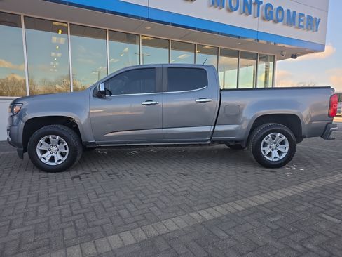 Used 2018 Chevrolet Colorado LT w/ Luxury Package, Chrome image 2