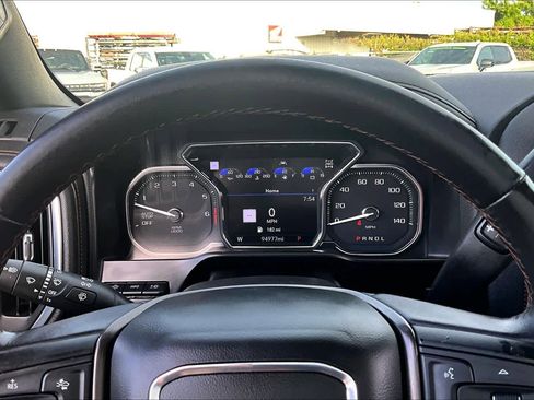 Used 2021 GMC Sierra 1500 AT4 w/ AT4 Premium Package AWD/4WD image 26