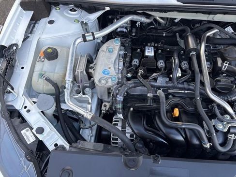 Used 2024 Nissan Sentra SV image 34