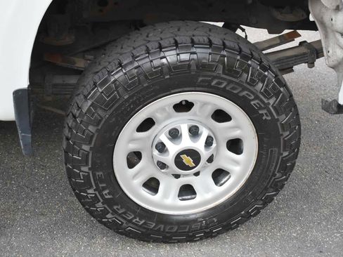 Used 2018 Chevrolet Silverado 3500 W/T RWD image 79