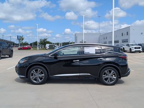 Used 2019 Nissan Murano Platinum w/ Cargo Package FWD image 3