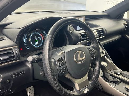 Used 2018 Lexus IS 300 F Sport image 8
