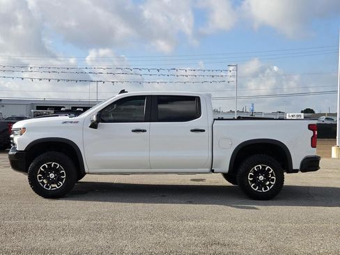Certified 2025 Chevrolet Silverado 1500 ZR2 AWD/4WD image 6
