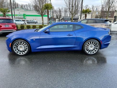Used 2021 Chevrolet Camaro LT w/ RS Package image 2