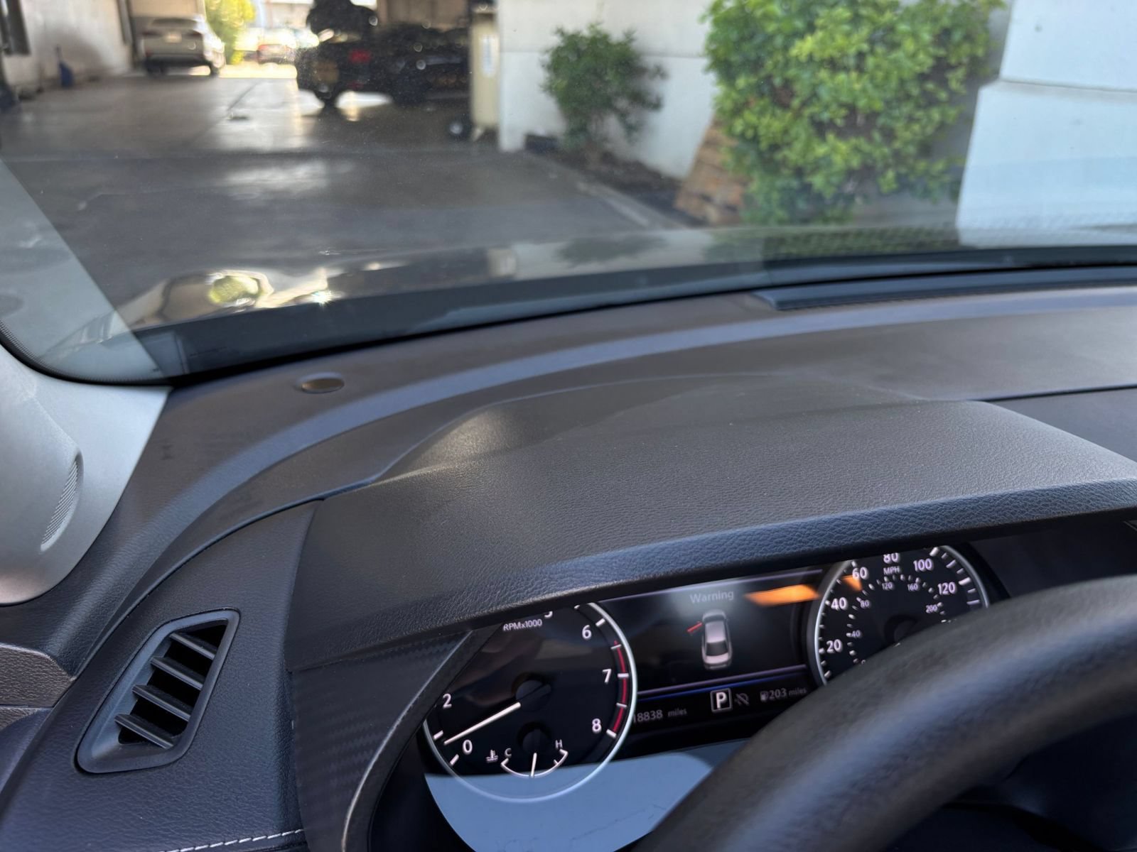 Used 2025 Nissan Sentra SV FWD image 32
