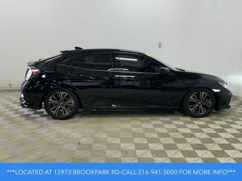 Used 2020 Honda Civic Sport image 4