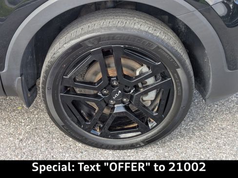 Used 2023 Kia Telluride SX AWD/4WD image 13