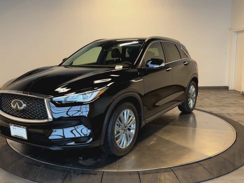 New 2025 INFINITI QX50 Luxe image 4