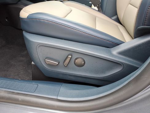 New 2026 Ford Maverick Lariat AWD/4WD image 7