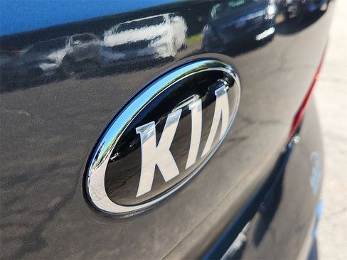 Used 2021 Kia Soul S image 29
