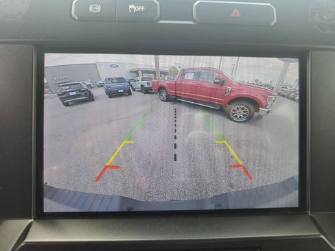 Used 2021 Ford F250 Lariat w/ Lariat Value Package image 13