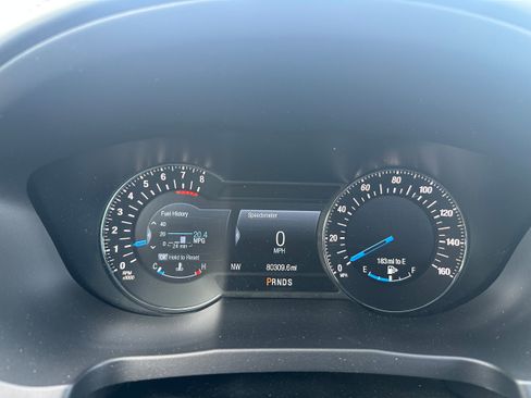 Used 2017 Ford Explorer Platinum image 21