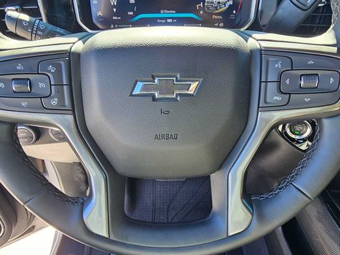 Used 2026 Chevrolet Silverado 2500 ZR2 AWD/4WD image 23