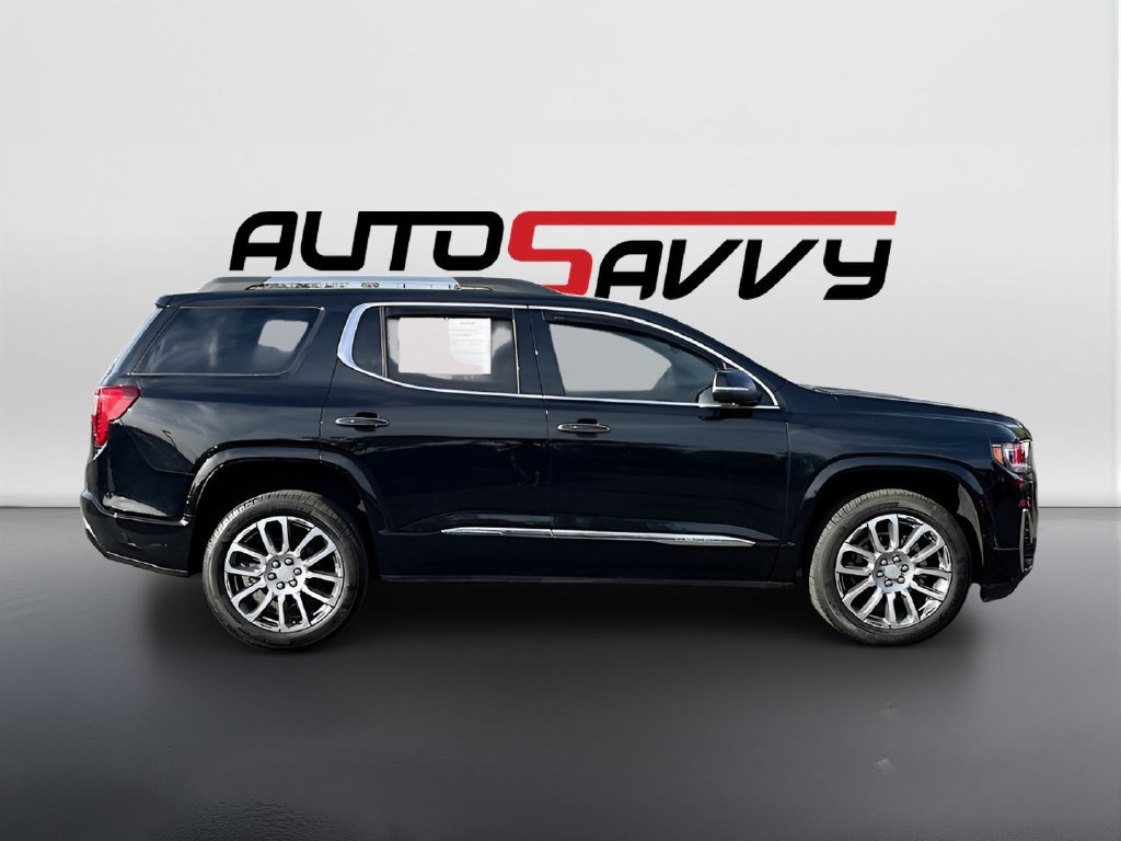 Used 2023 GMC Acadia Denali w/ Denali Technology Package FWD image 8
