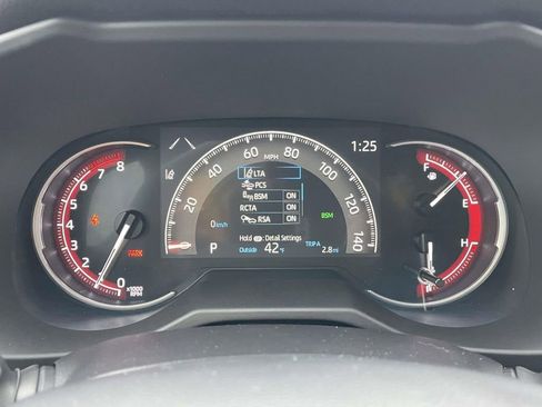 New 2025 Toyota RAV4 XLE image 30
