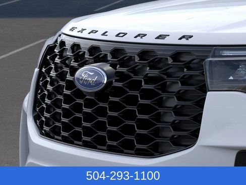 New 2026 Ford Explorer ST-Line w/ ST-Line Street Pack RWD image 19
