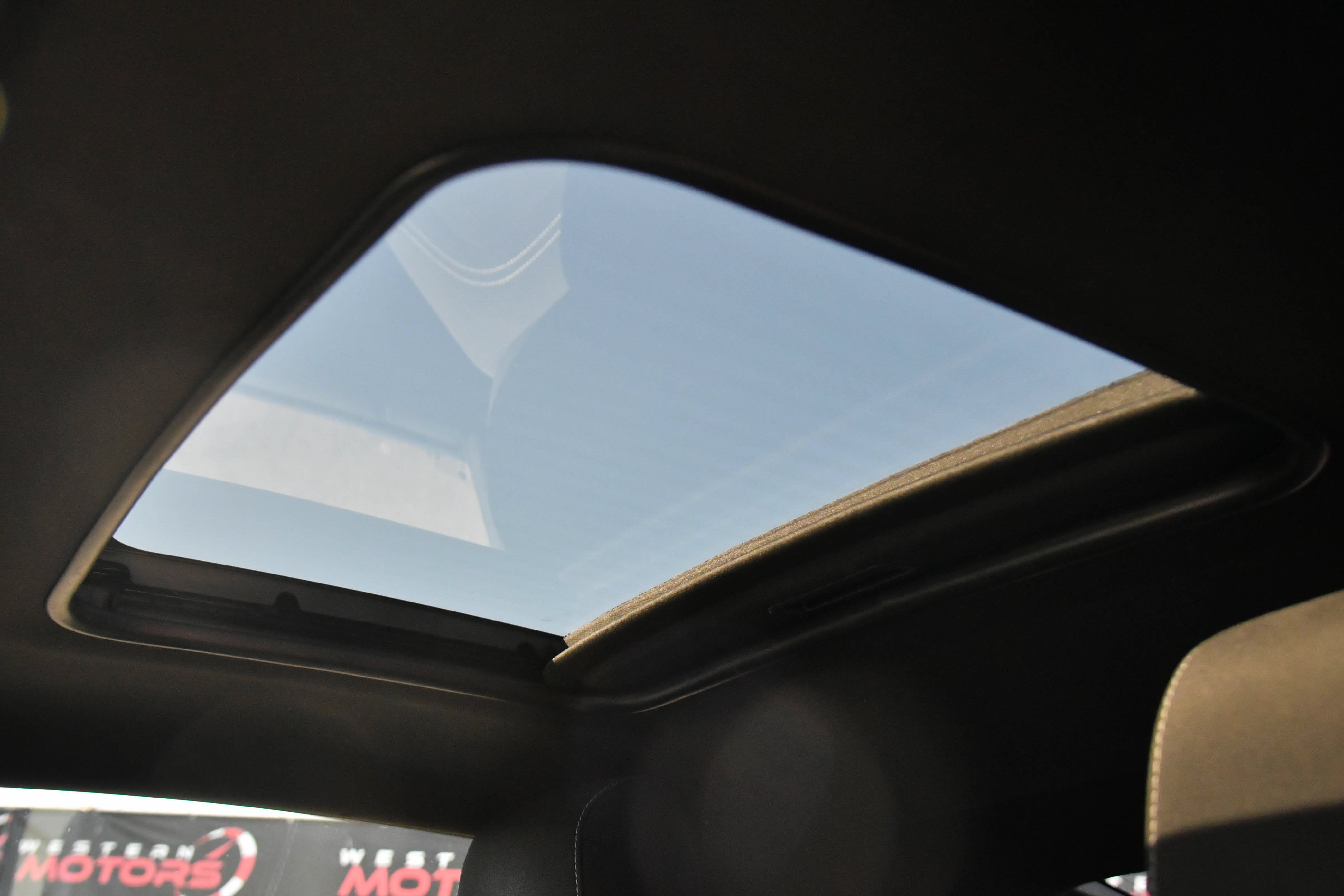 Used 2023 Chevrolet Camaro LT RWD image 30