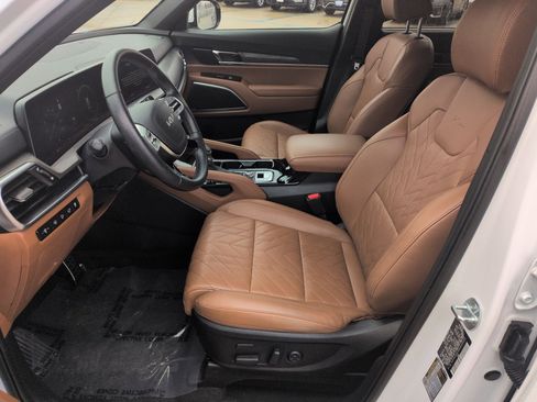 Used 2024 Kia Telluride SX X-Pro image 11