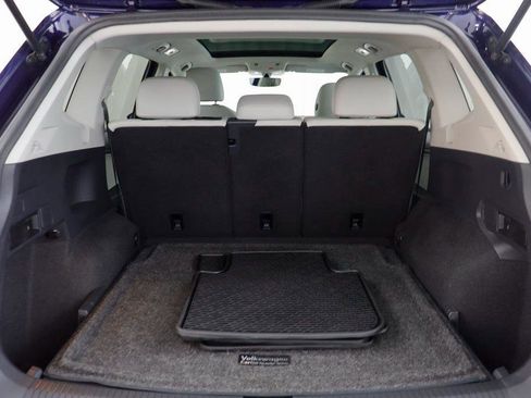 Used 2021 Volkswagen Tiguan SE image 16