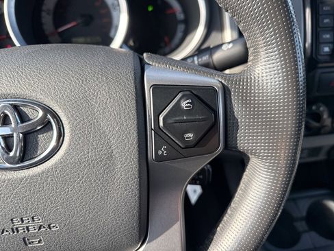 Used 2015 Toyota Tacoma 4x4 Double Cab image 14