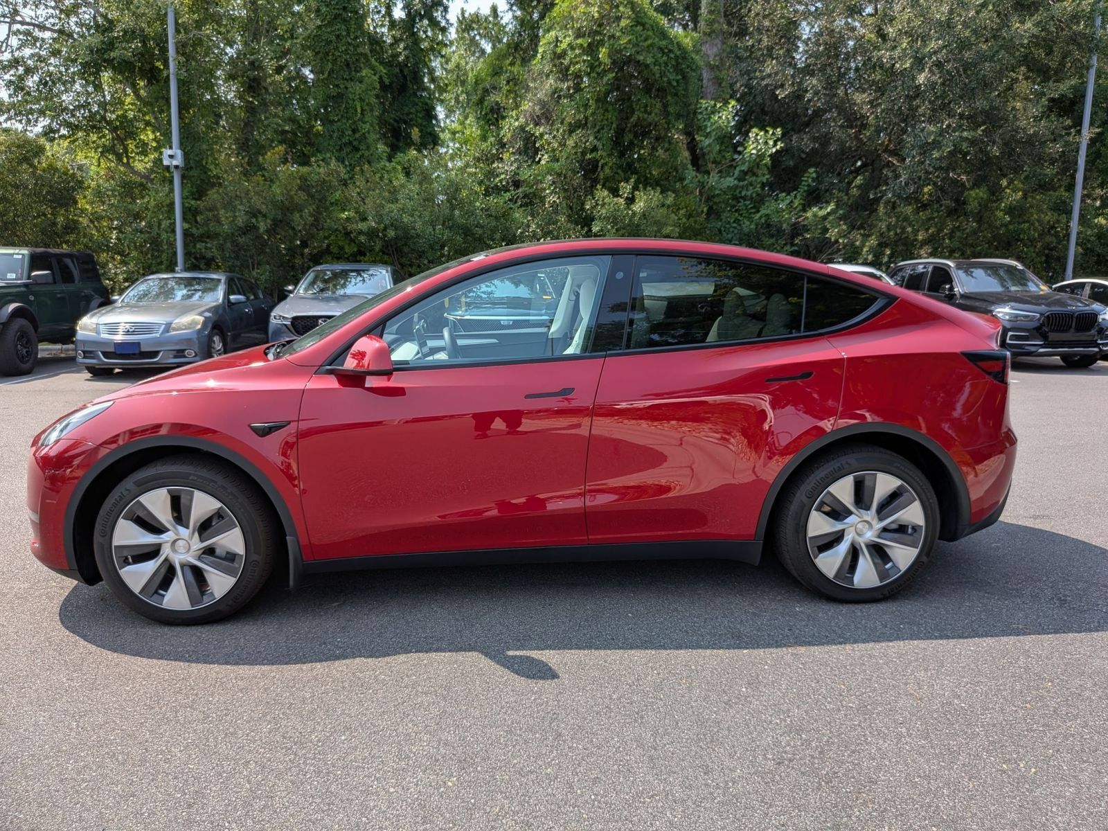 Used 2023 Tesla Model Y Long Range AWD/4WD image 6