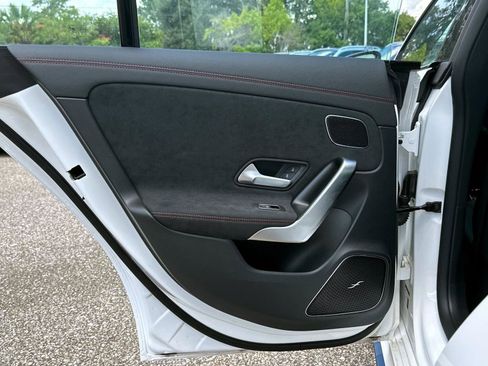 Used 2024 Mercedes-Benz CLA 35 AMG 4MATIC image 11