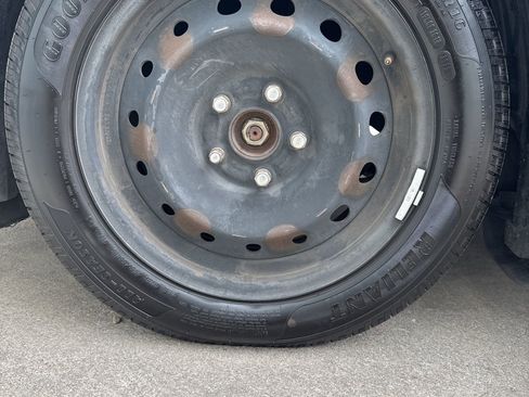 Used 2011 Honda Civic LX image 24