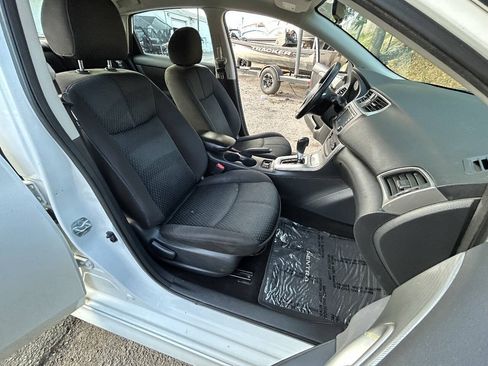 Used 2015 Nissan Sentra SR w/ Navigation Package FWD image 26