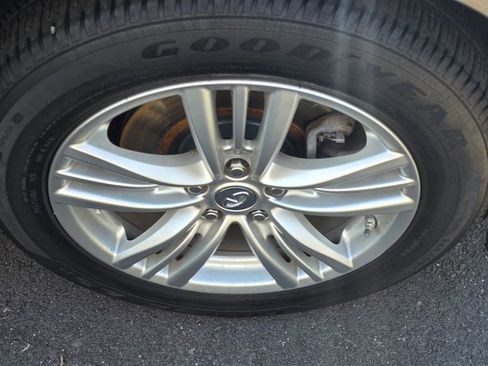 Used 2015 INFINITI Q40 AWD w/ Navigation Package image 8