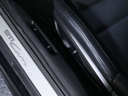 Certified 2022 Porsche 911 Carrera RWD image 23