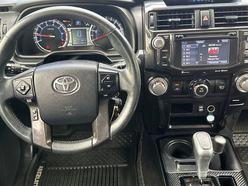 Used 2019 Toyota 4Runner TRD Off-Road Premium AWD/4WD image 14