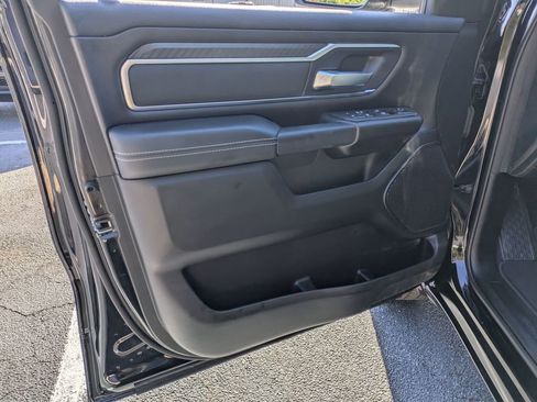 New 2025 RAM 1500 Big Horn AWD/4WD image 11