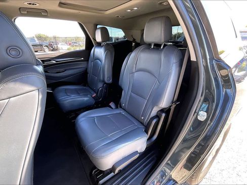 Used 2019 Buick Enclave Essence image 15