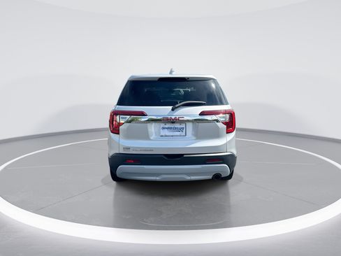 Used 2020 GMC Acadia SLE FWD image 8