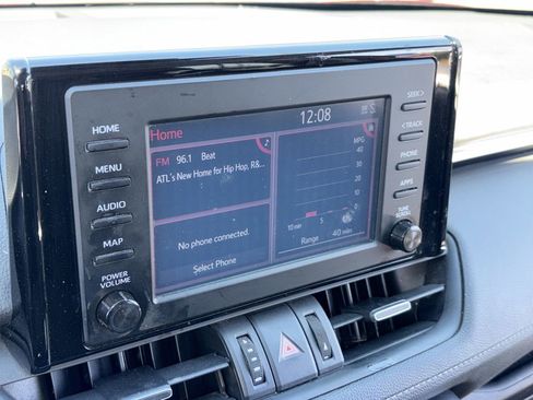 Used 2019 Toyota RAV4 XLE Premium w/ Cold Weather Package AWD/4WD image 5