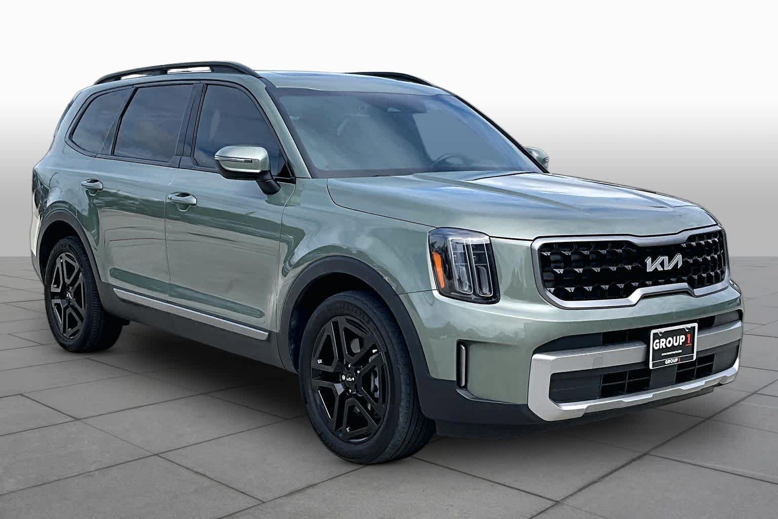 Certified 2023 Kia Telluride EX X-Line AWD/4WD image 3