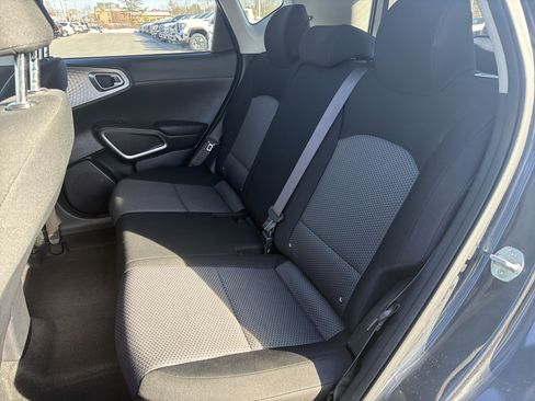 Used 2024 Kia Soul LX w/ Option Group 015 image 13