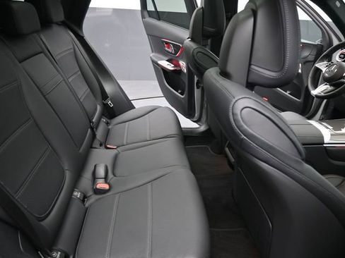 New 2026 Mercedes-Benz GLC 300 image 29