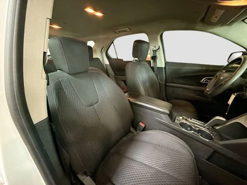 Used 2014 Chevrolet Equinox LS image 24