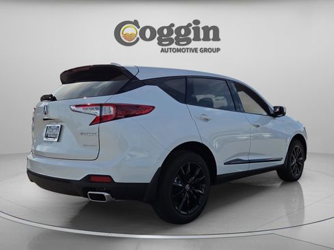 New 2026 Acura RDX SH-AWD image 5