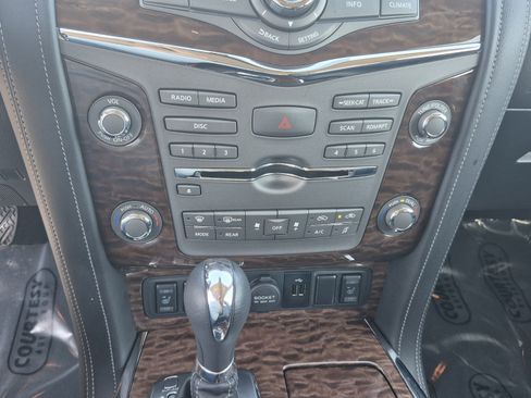Used 2020 Nissan Armada SL w/ Premium Package AWD/4WD image 31