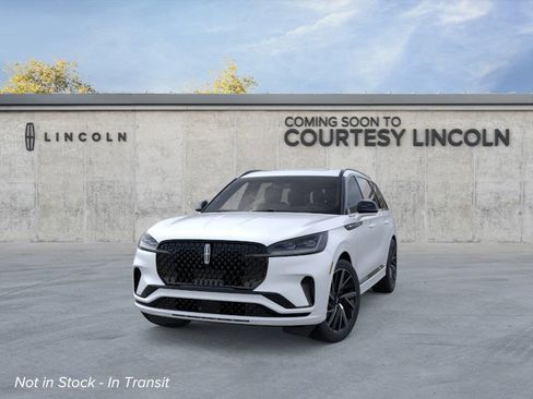New 2026 Lincoln Aviator Black Label w/ Jet Appearance Package image 2